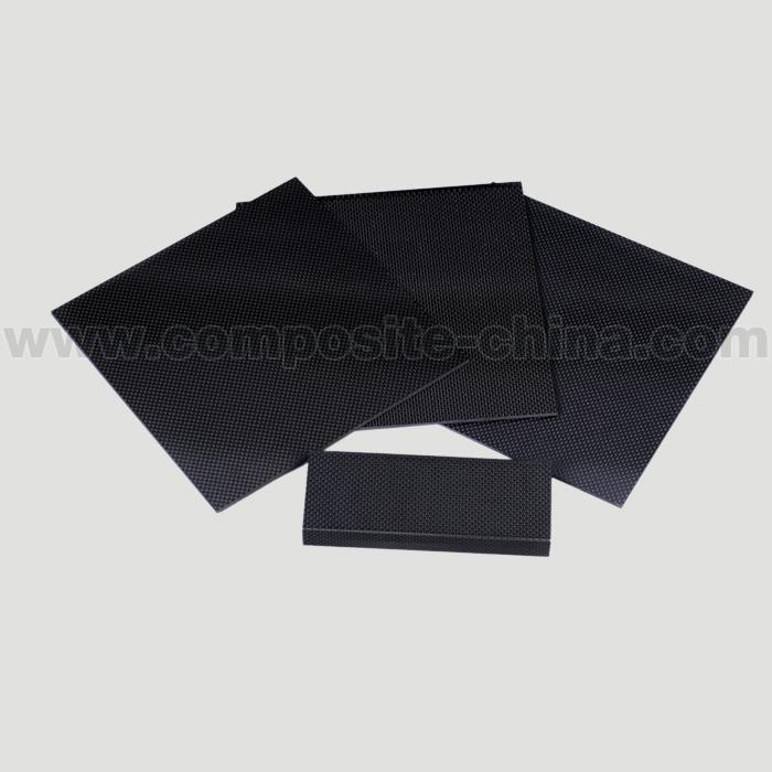 Szén-rost lemezek pedig elsősorban a szénszálas lap megerősítése